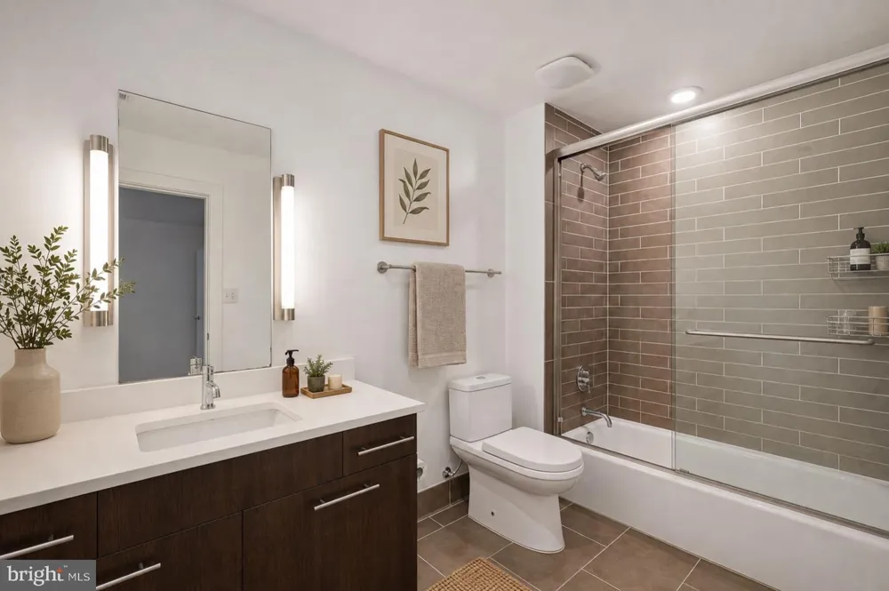 1767 LANIER PLACE NW #1 Washington, DC 20009