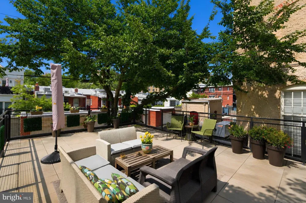 1767 LANIER PLACE NW #1 Washington, DC 20009