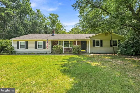 314 LAKESHORE DRIVE