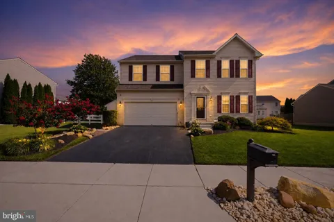 412 PRESTWICK PLACE