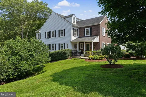 205 PHILLIPS MILL LANE #205