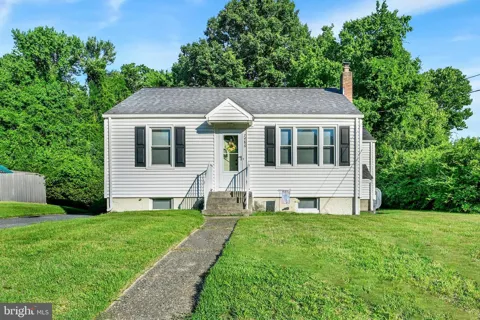 7486 MONTEVIDEO COURT