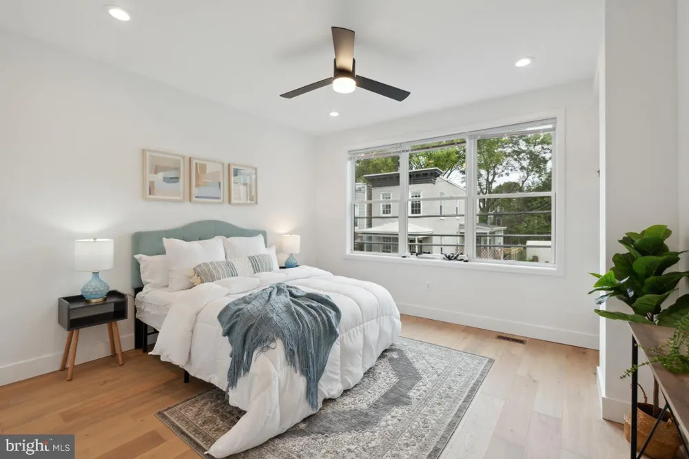 1207 DELLWOOD AVENUE Baltimore, MD 21211