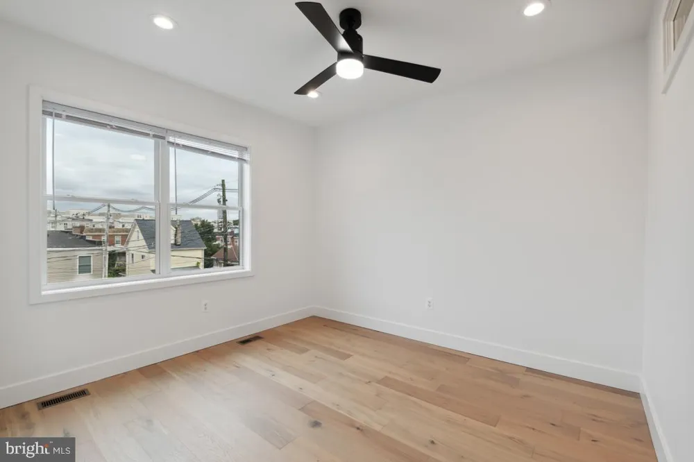1207 DELLWOOD AVENUE Baltimore, MD 21211