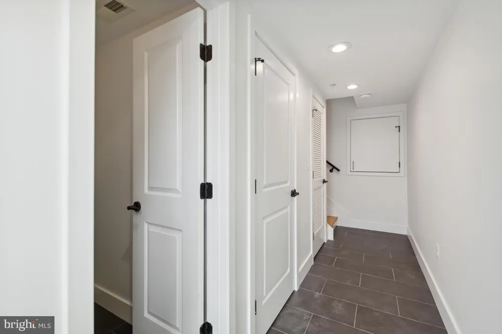 1207 DELLWOOD AVENUE Baltimore, MD 21211