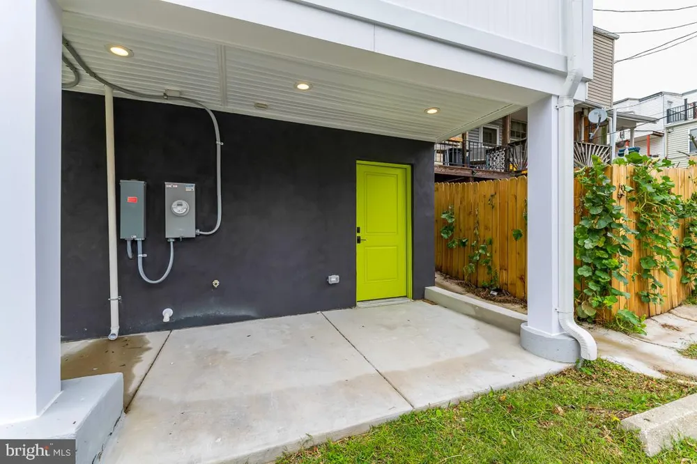 1207 DELLWOOD AVENUE Baltimore, MD 21211