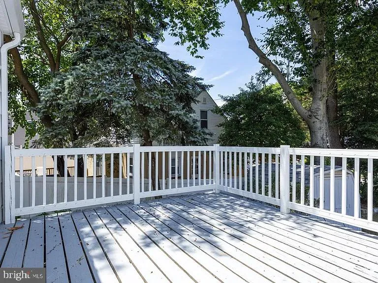 217 CHESTNUT STREET Runnemede, NJ 08078