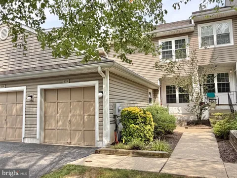 335 DANBURY COURT #335