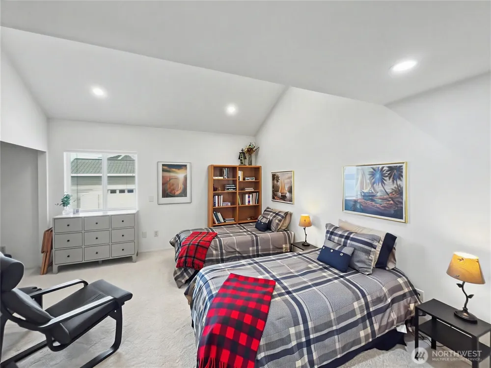 41 H S Beach Way Hat Island, WA 98206