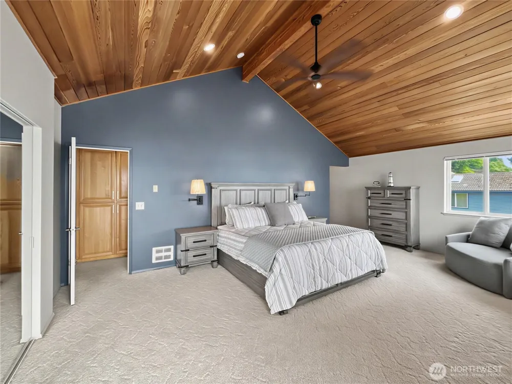 41 H S Beach Way Hat Island, WA 98206