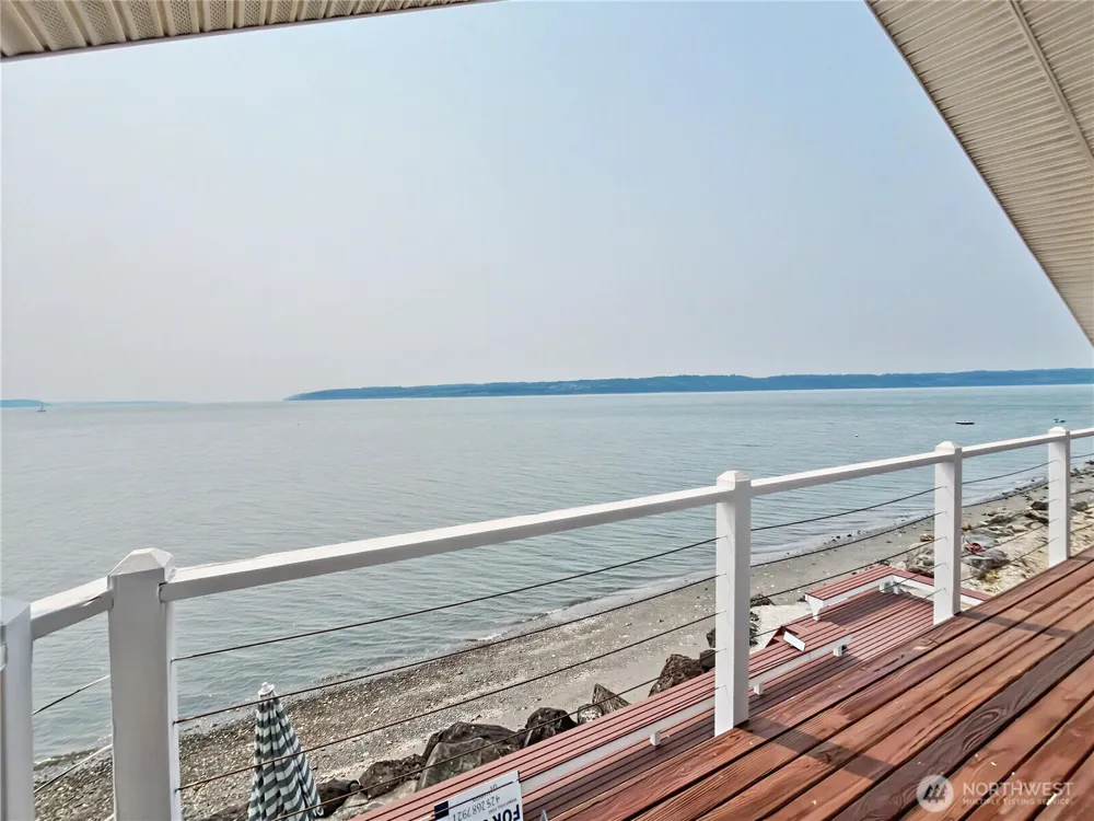 41 H S Beach Way Hat Island, WA 98206