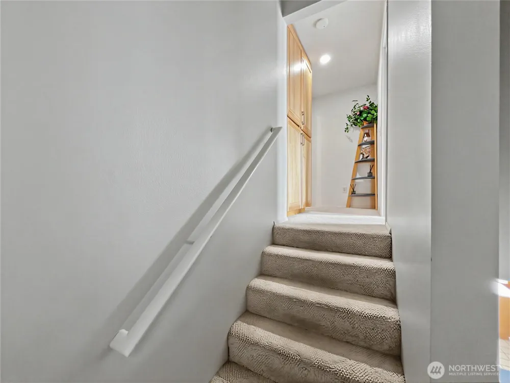 41 H S Beach Way Hat Island, WA 98206