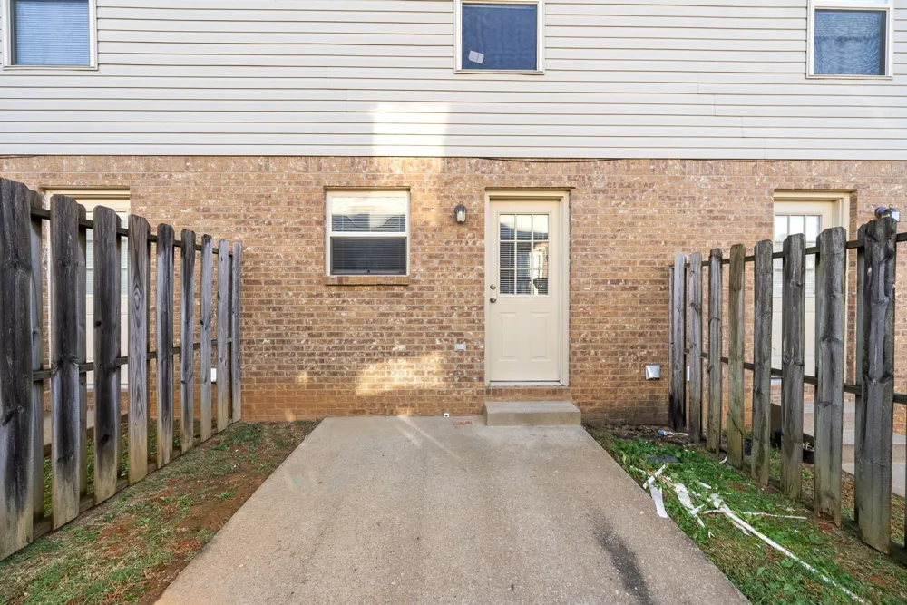 2244 Mason Way #A Clarksville, TN 37043