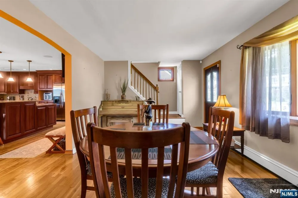 114 Lopez Road Cedar Grove, NJ 07009