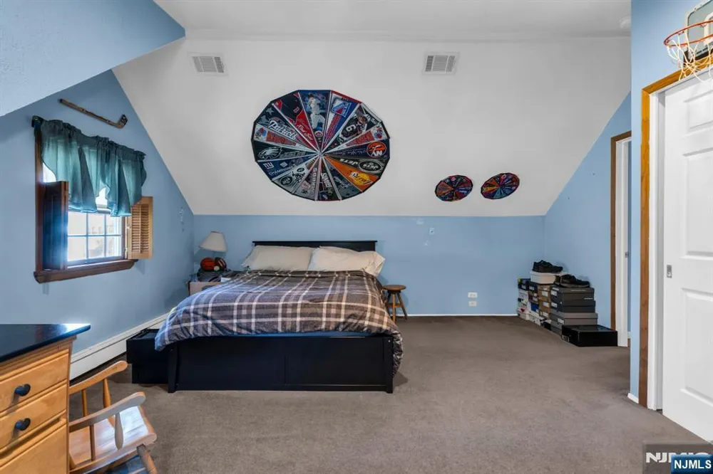 114 Lopez Road Cedar Grove, NJ 07009