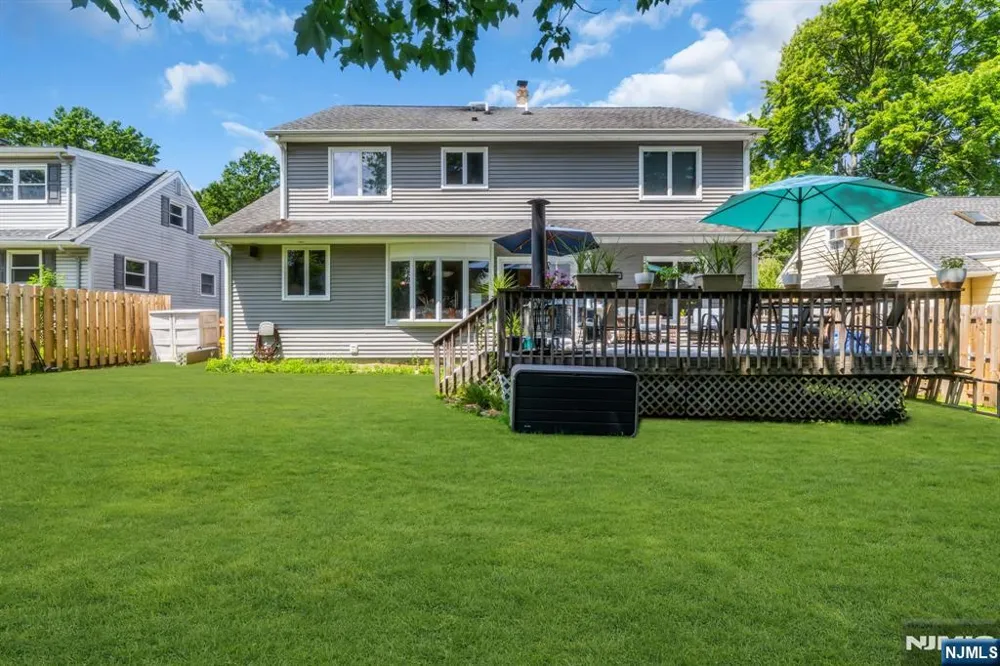 114 Lopez Road Cedar Grove, NJ 07009