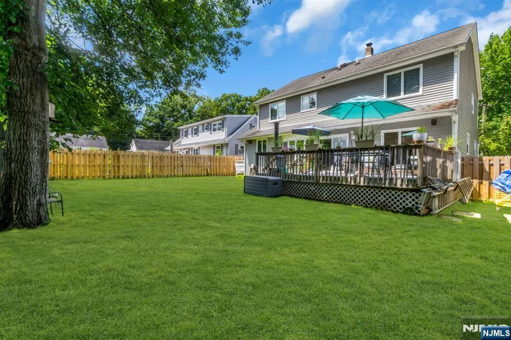 114 Lopez Road Cedar Grove, NJ 07009