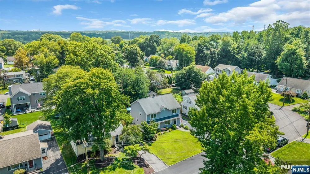 114 Lopez Road Cedar Grove, NJ 07009
