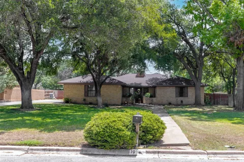 15 Canyon Creek Drive