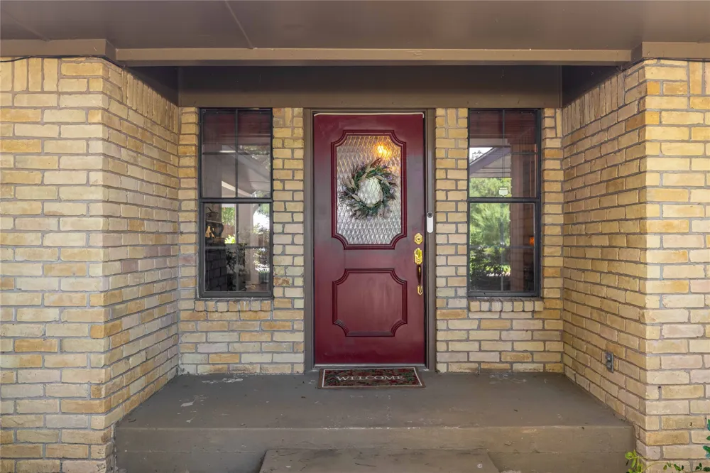 15 Canyon Creek Drive Brownwood, TX 76801