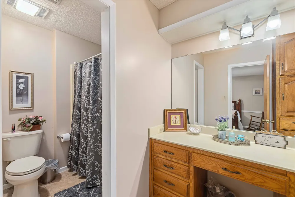 15 Canyon Creek Drive Brownwood, TX 76801