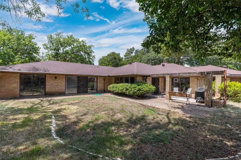 15 Canyon Creek Drive Brownwood, TX 76801