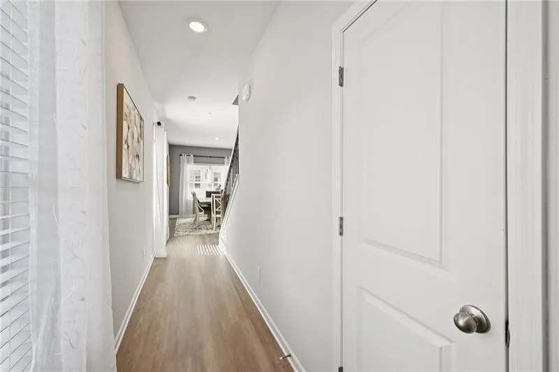 405 Lanier Circle Woodstock, GA 30189