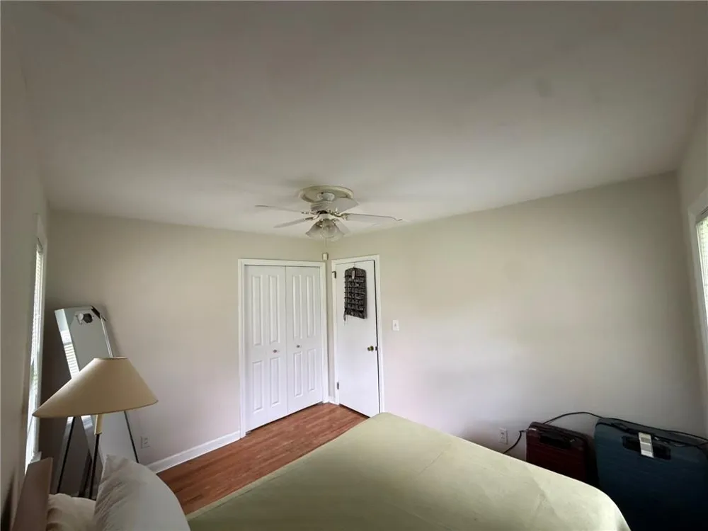 2465 Miriam Lane Decatur, GA 30032