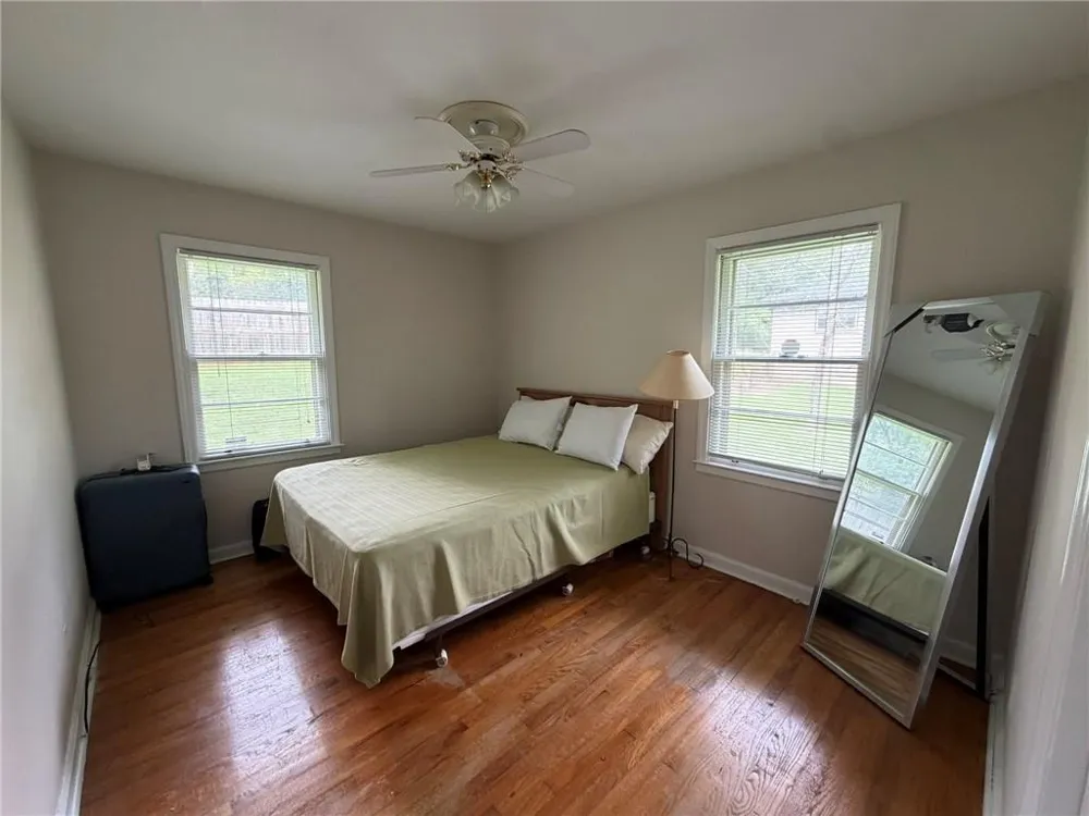2465 Miriam Lane Decatur, GA 30032