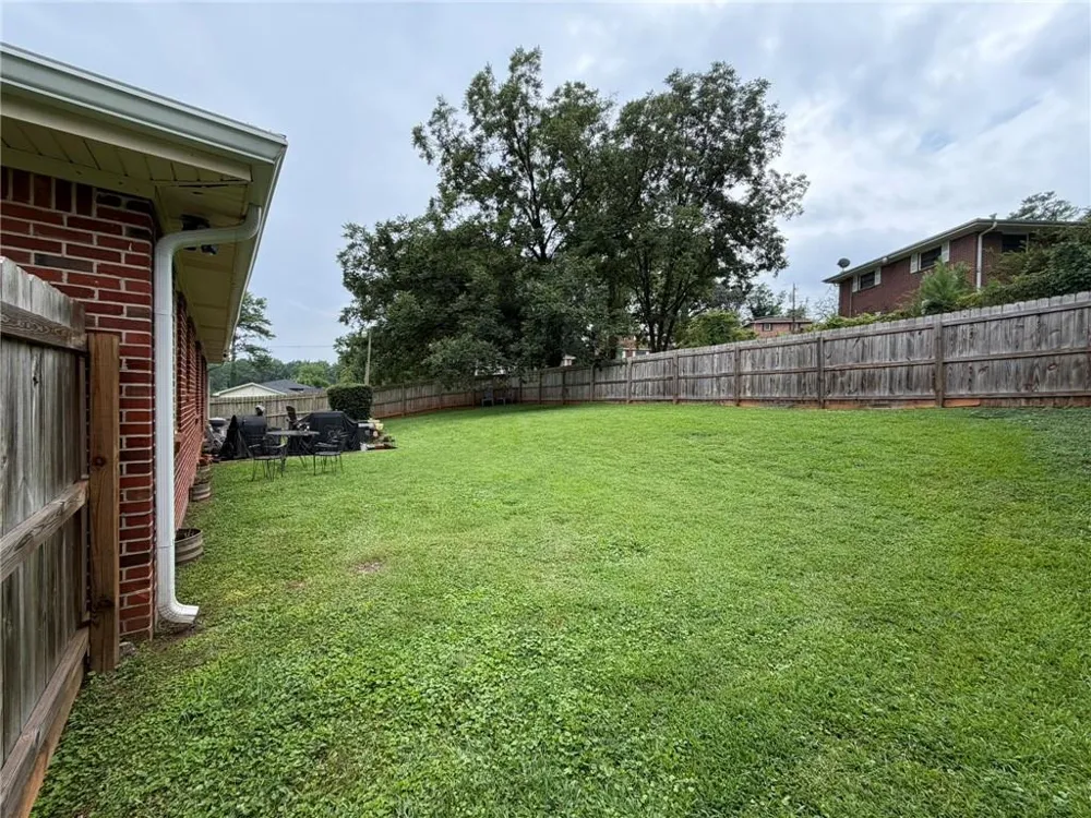2465 Miriam Lane Decatur, GA 30032
