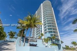 1881 79th St Cswy #1005 North Bay Village, FL 33141