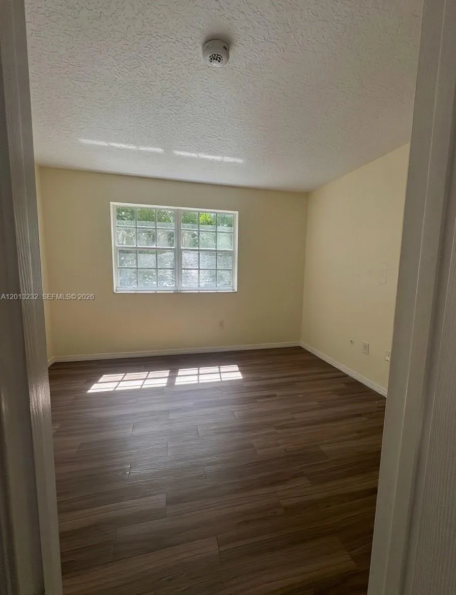 220 SW 116th Ave #15207 Pembroke Pines, FL 33025