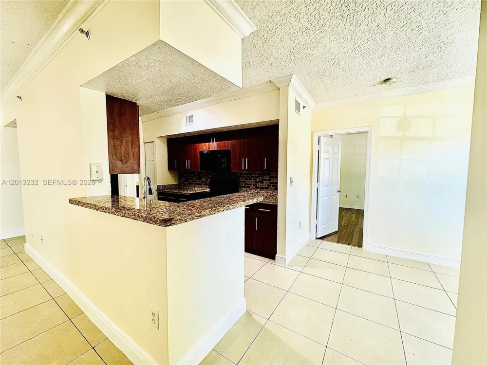 220 SW 116th Ave #15207 Pembroke Pines, FL 33025