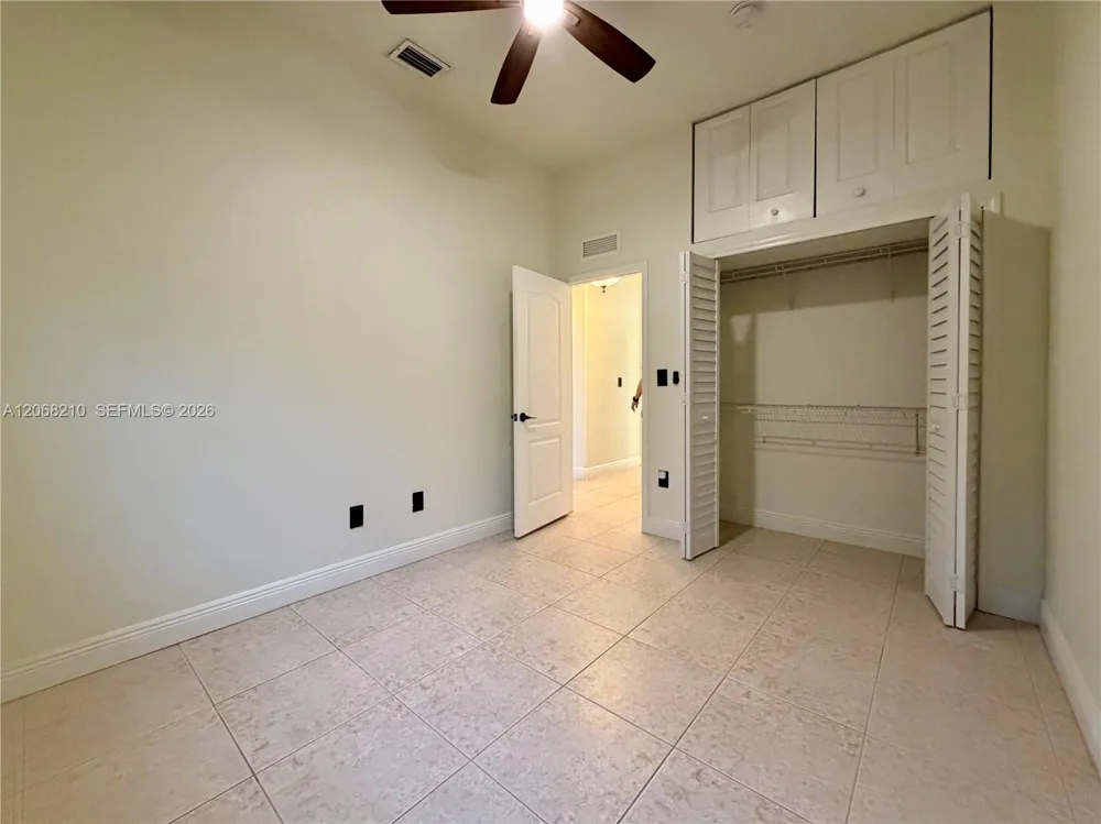 2802 SW 149th Pl Miami, FL 33185