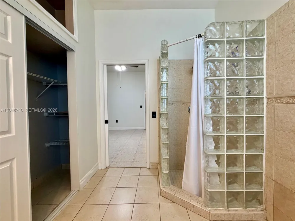 2802 SW 149th Pl Miami, FL 33185
