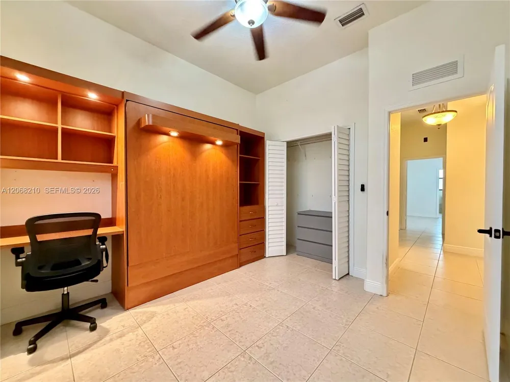 2802 SW 149th Pl Miami, FL 33185