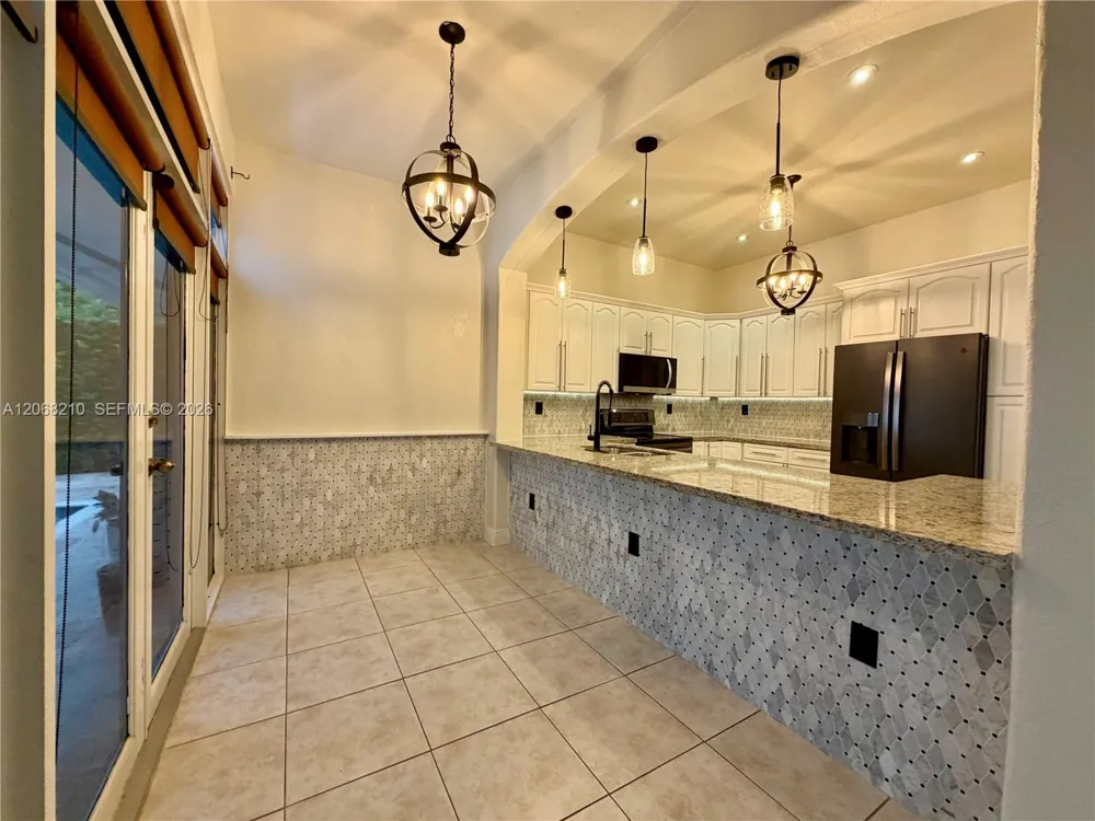2802 SW 149th Pl Miami, FL 33185