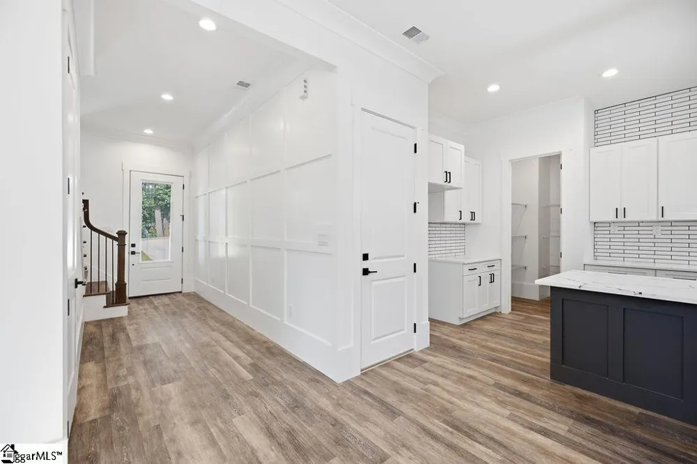 127 Moore Drive Easley, SC 29642