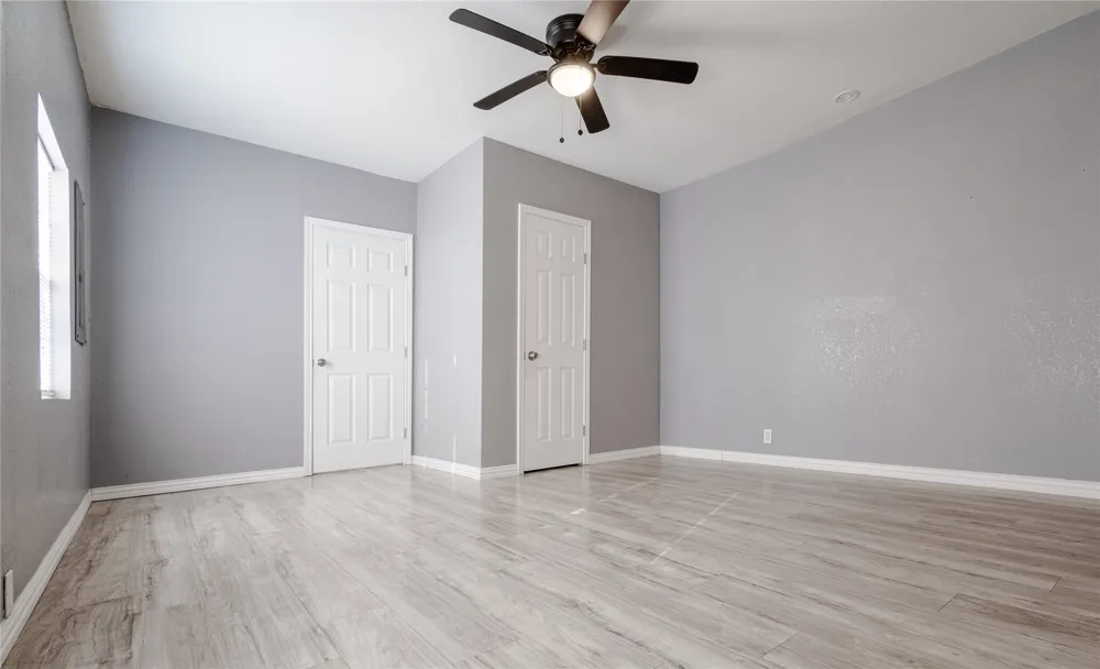 310 S Rusk Street Groesbeck, TX 76642