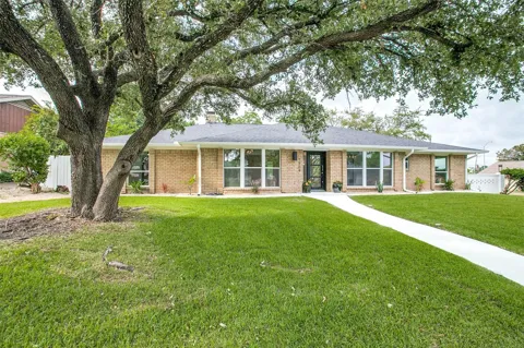 7208 Fernmeadow Drive
