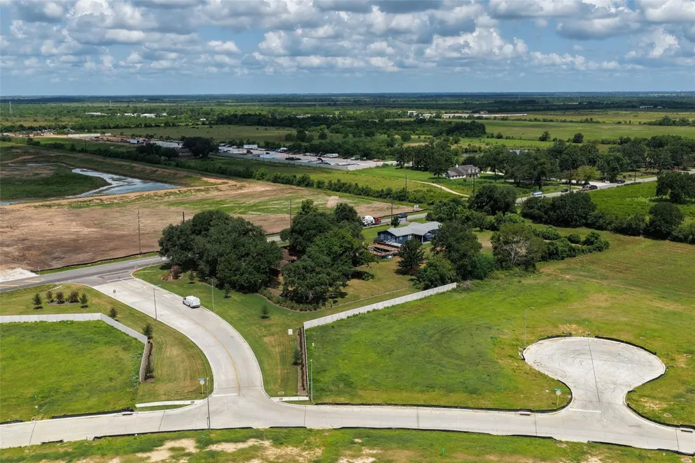 8406 Katy Hockley Road Katy, TX 77493
