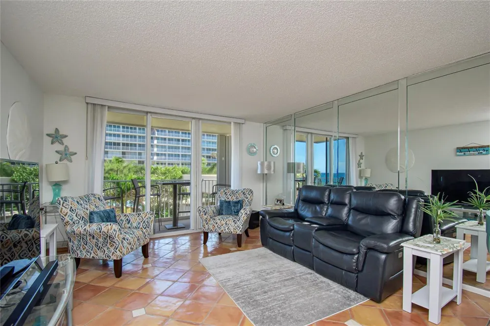 3540 Ocean Boulevard #303 Palm Beach, FL 33480