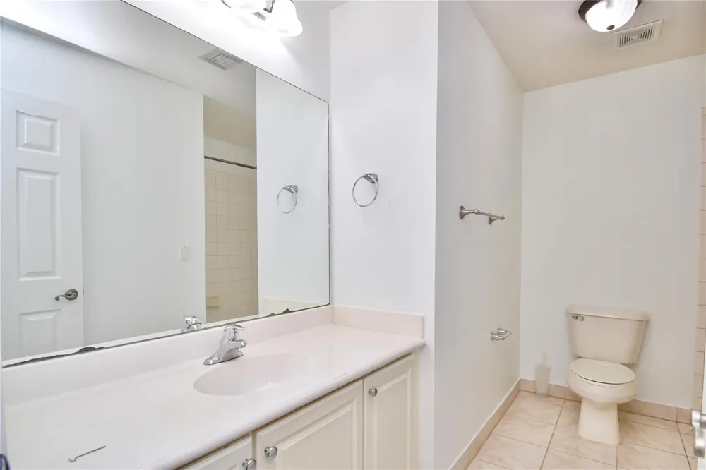 8982 Chambers Street Tamarac, FL 33321