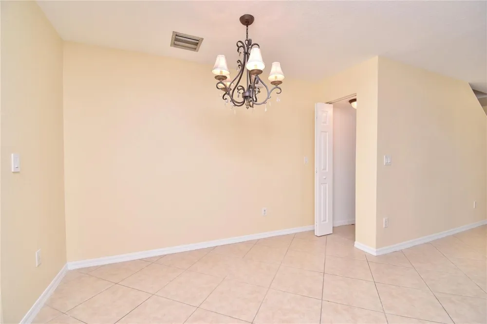 8982 Chambers Street Tamarac, FL 33321