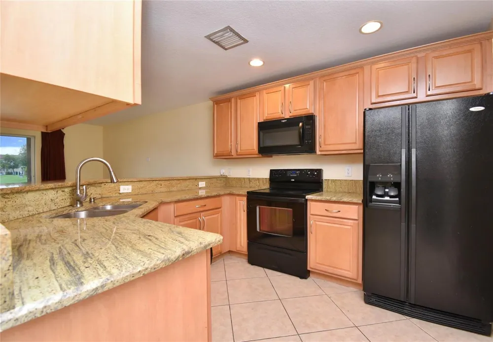 8982 Chambers Street Tamarac, FL 33321