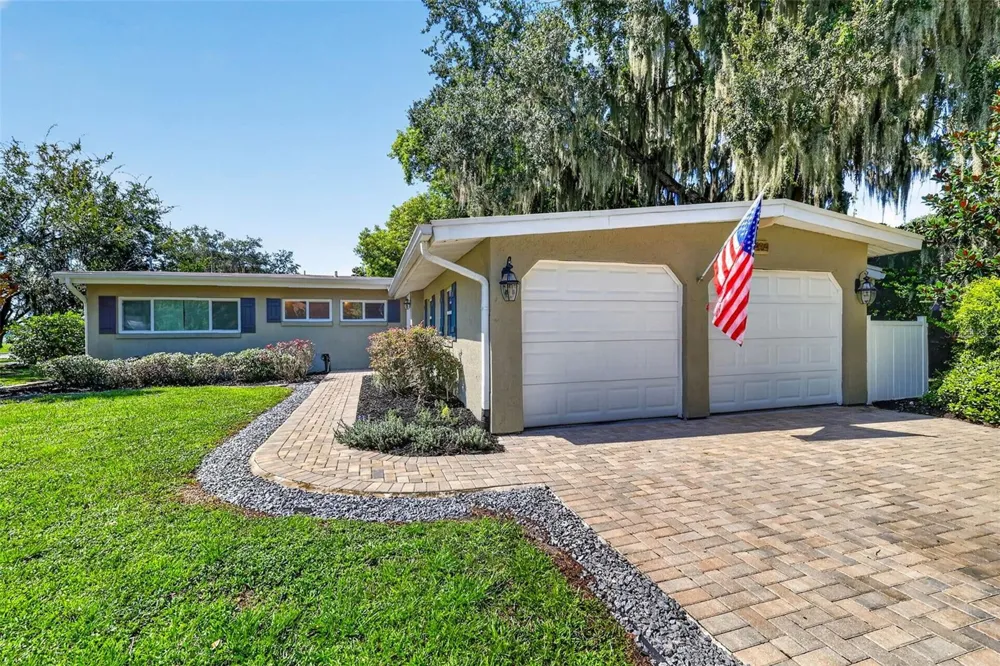 2434 TRACE AVE Belle Isle, FL 32809