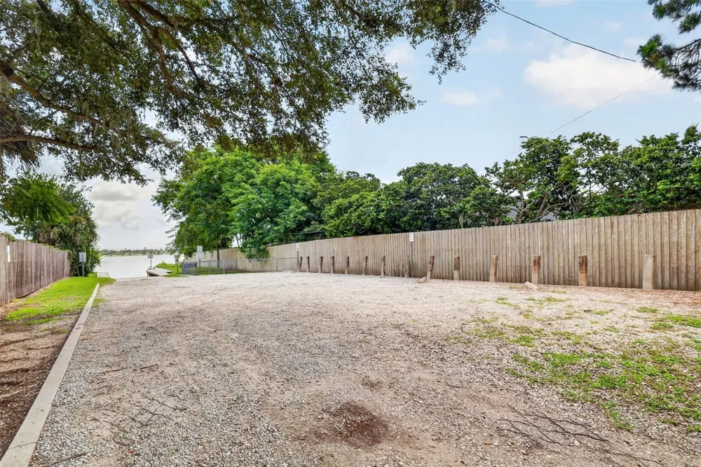 2434 TRACE AVE Belle Isle, FL 32809