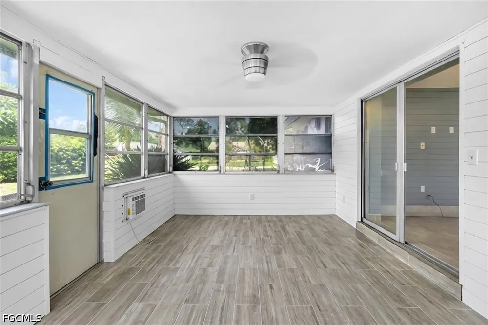Chandler Avenue Fort Myers, FL 33907