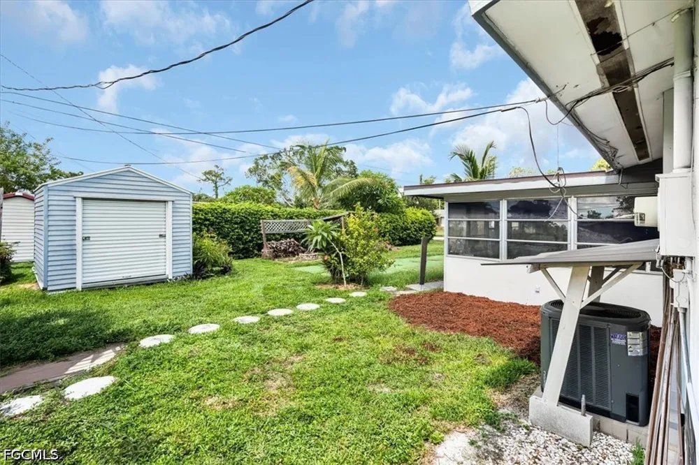 Chandler Avenue Fort Myers, FL 33907