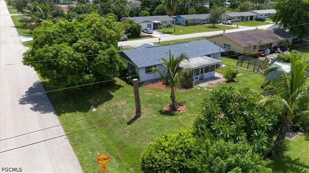 Chandler Avenue Fort Myers, FL 33907